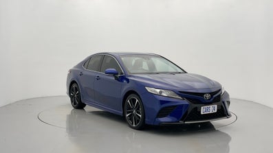 2018 Toyota Camry Sx Automatic, 65k kms Petrol Car