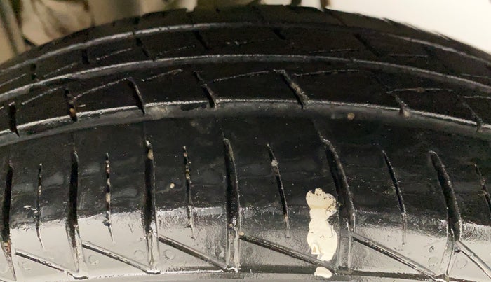 2019 Maruti Alto VXI, Petrol, Manual, 11,947 km, Left Rear Tyre Tread