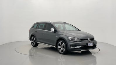 2017 Volkswagen Golf Alltrack 132 Tsi Premium Automatic, 32k km Petrol Car