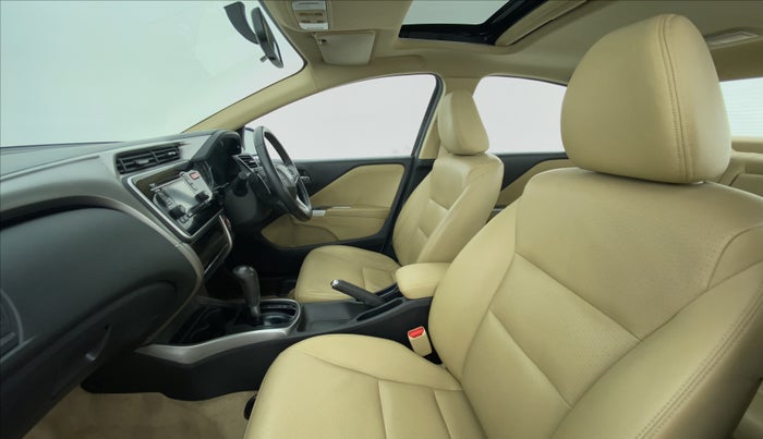 2014 Honda City VX CVT PETROL, Petrol, Automatic, 36,789 km, Right Side Front Door Cabin