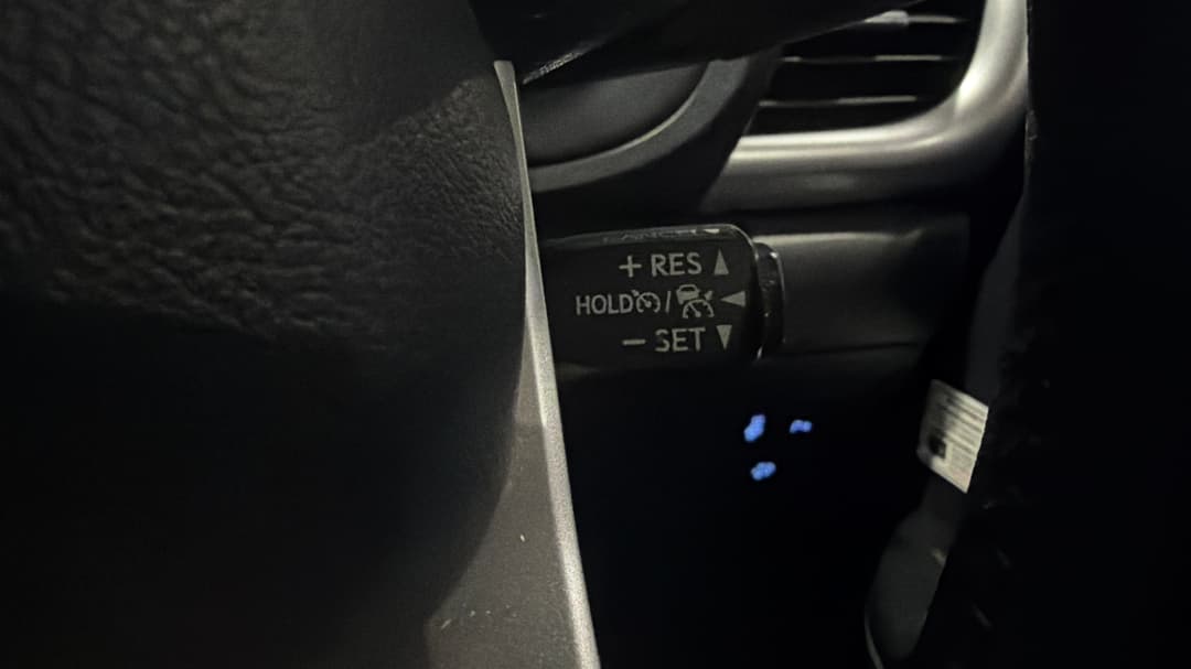 2022 Toyota Hilux Sr5 (4x4), Automatic, 65017 km, Cruise Control
