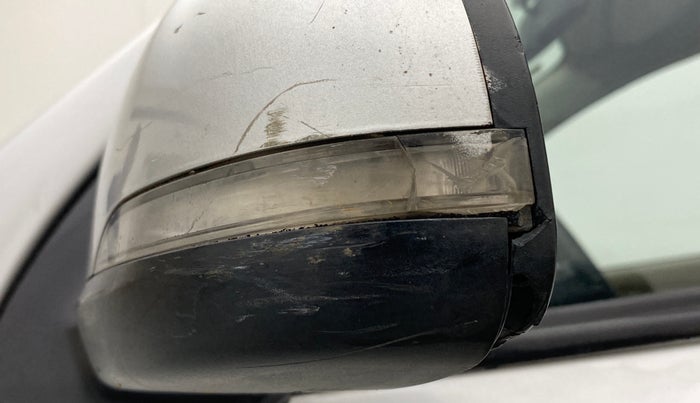 2013 Hyundai i10 SPORTZ 1.2, Petrol, Manual, 94,975 km, Left rear-view mirror - Indicator light has minor damage
