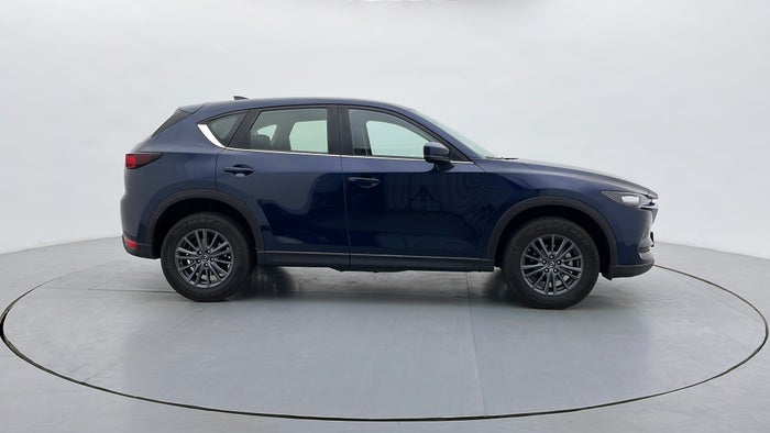 MAZDA CX 5-Right Side View