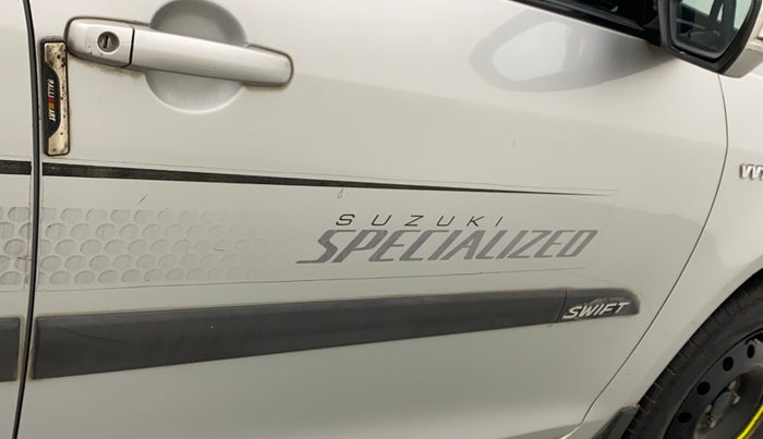 2013 Maruti Swift VXI, Petrol, Manual, 89,460 km, Driver-side door - Graphic sticker