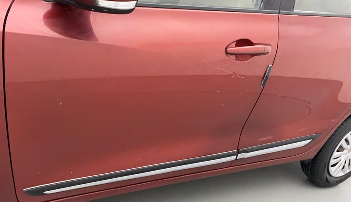 2017 Maruti Dzire VDI, Diesel, Manual, 70,959 km, Front passenger door - Minor scratches
