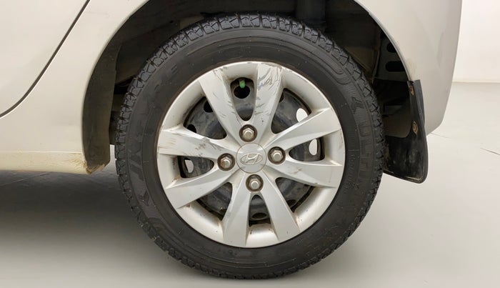 2011 Hyundai Eon MAGNA O, Petrol, Manual, 69,836 km, Left Rear Wheel
