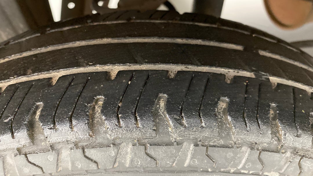 Right Rear Tyre Tread