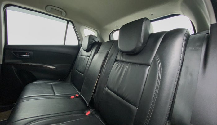 2015 Maruti S Cross ZETA 1.3, Diesel, Manual, 67,163 km, Right Side Front Door Cabin