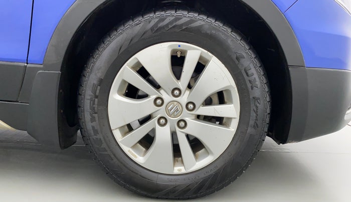 2015 Maruti S Cross ZETA 1.3, Diesel, Manual, 67,163 km, Right Front Wheel