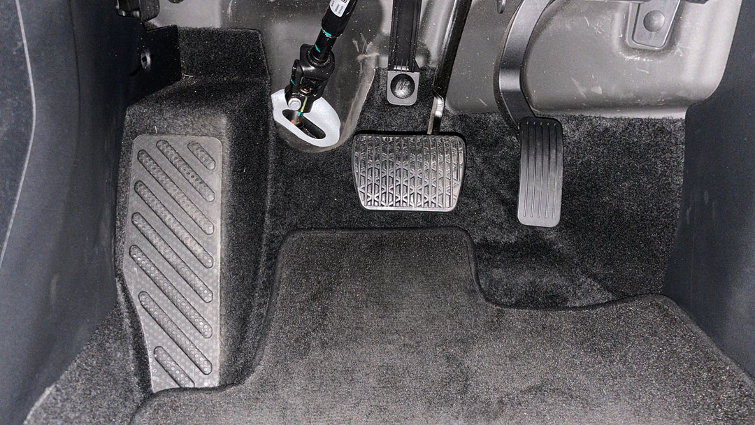 Pedals and Footmat