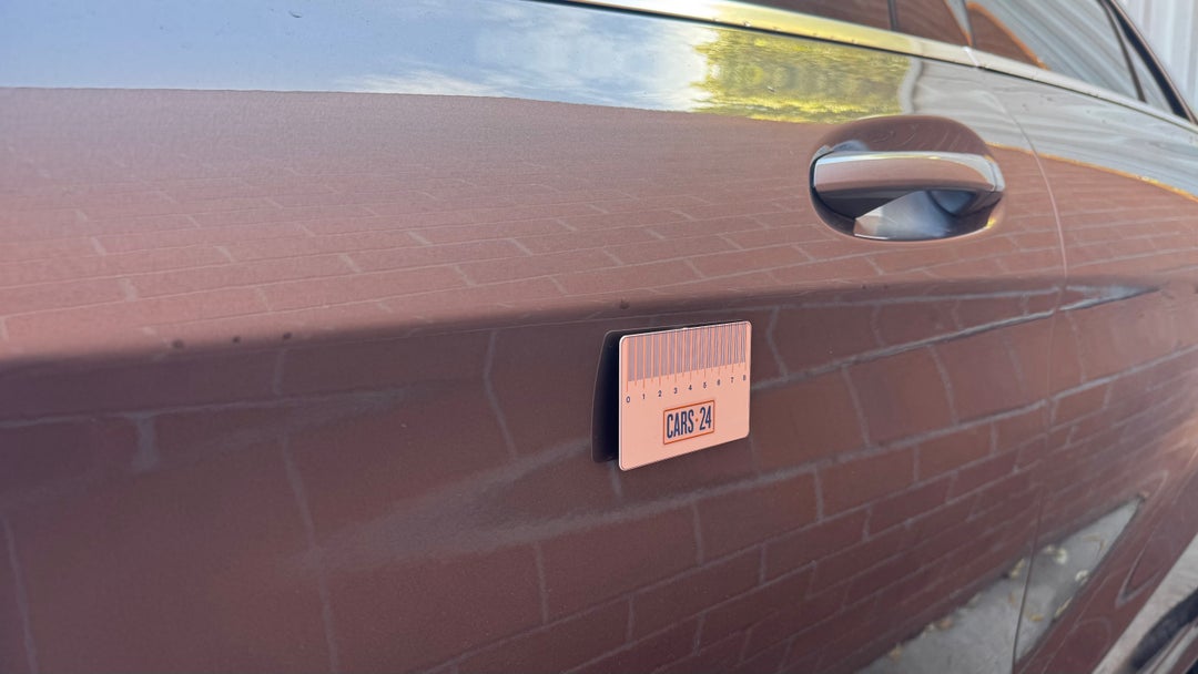 Doors Rear LHS Scratch