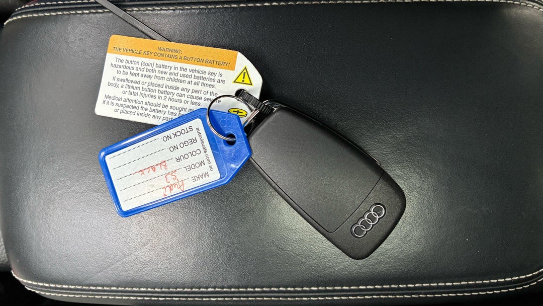 2016 Audi S3 2.0 Tfsi Quattro, Automatic, 94629 km, Key Close-up