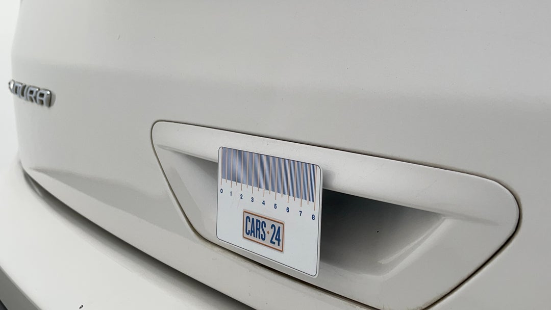 Boot / Tailgate Tailgate Dent