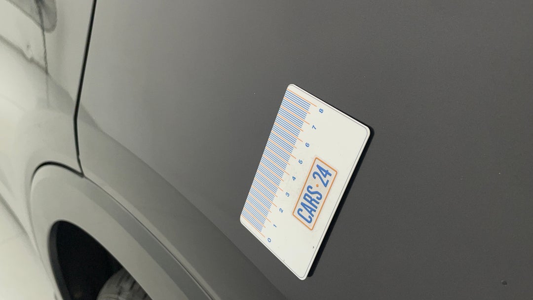 Quarter Panel Rear LHS Dent