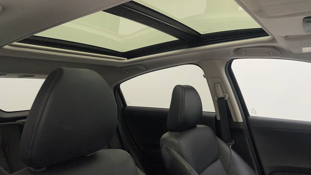 Interior Sunroof/Moonroof