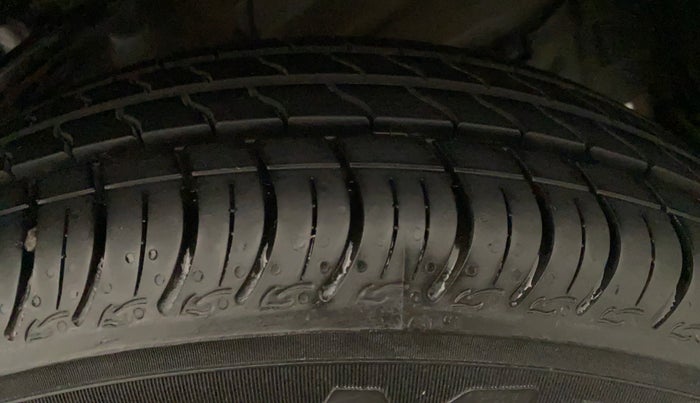 2022 Maruti S PRESSO VXI+, Petrol, Manual, 10,815 km, Left Front Tyre Tread
