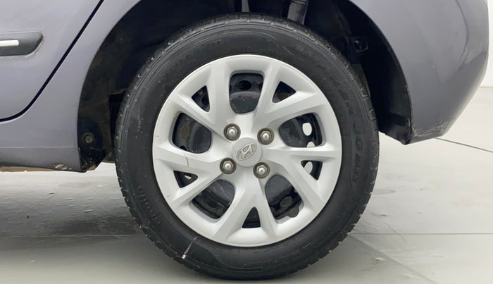 2017 Hyundai Grand i10 MAGNA 1.2 VTVT, Petrol, Manual, 32,963 km, Left Rear Wheel