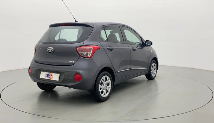 2017 Hyundai Grand i10 MAGNA 1.2 VTVT, Petrol, Manual, 32,963 km, Right Back Diagonal