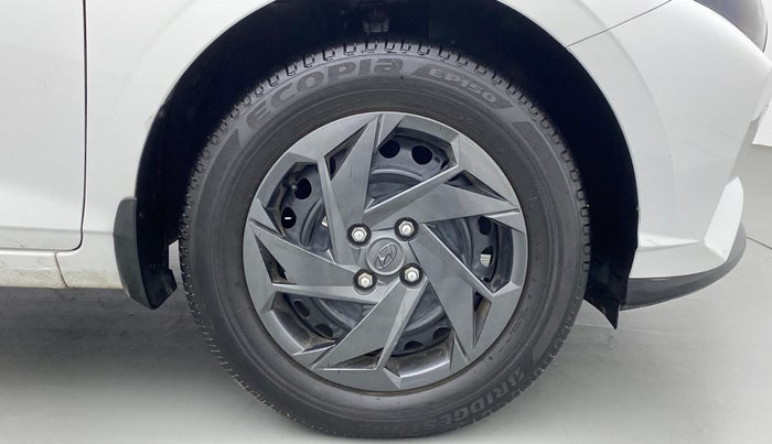 2022 Hyundai NEW I20 MAGNA 1.2 MT, Petrol, Manual, 3,564 km, Right Front Wheel