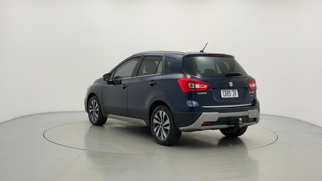 Left Back Diagonal (45- Degree) View