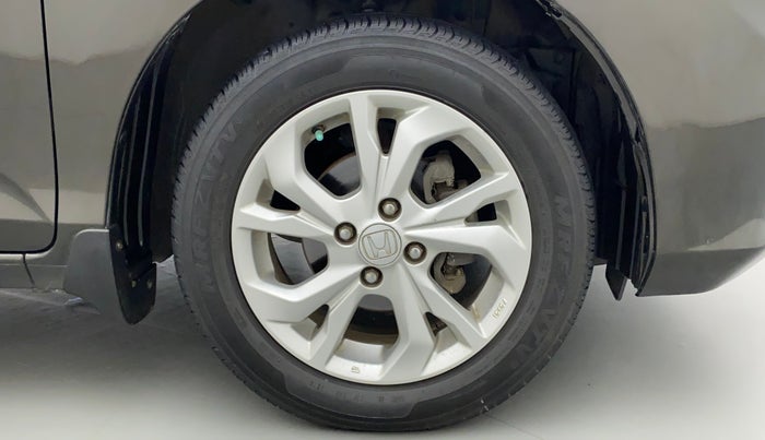 2018 Honda Amaze 1.2L I-VTEC V, Petrol, Manual, 28,483 km, Right Front Wheel