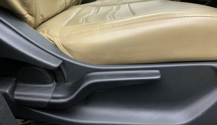 2018 Honda Amaze 1.2L I-VTEC V, Petrol, Manual, 28,483 km, Driver Side Adjustment Panel