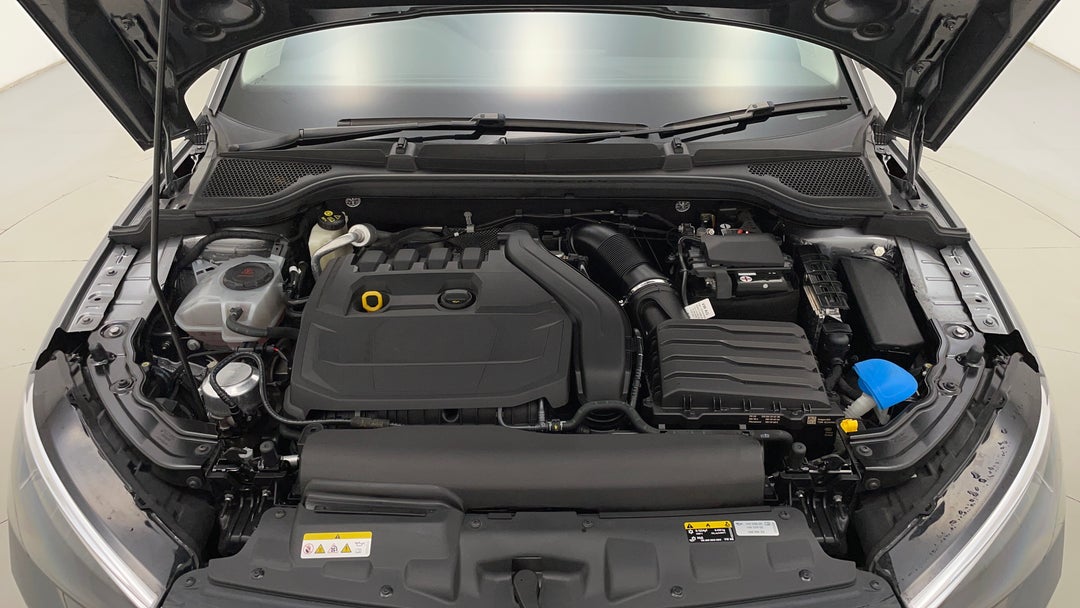 2022 SKODA Scala Signature 110tsi, Automatic, 25496 km, Open Bonnet (Engine)