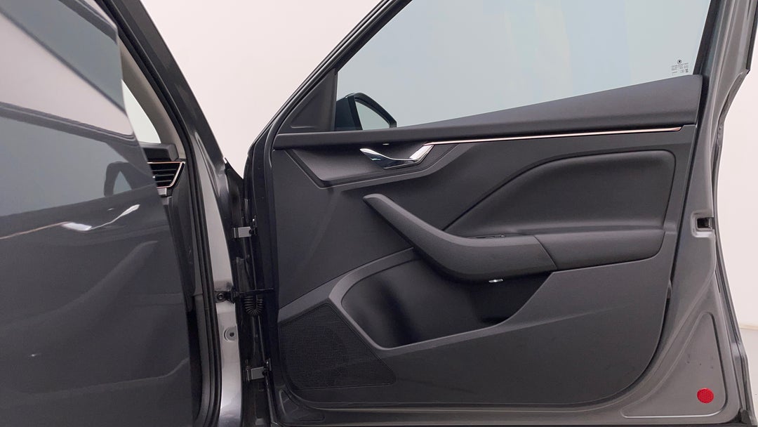 2022 SKODA Scala Signature 110tsi, Automatic, 25496 km, Speaker View