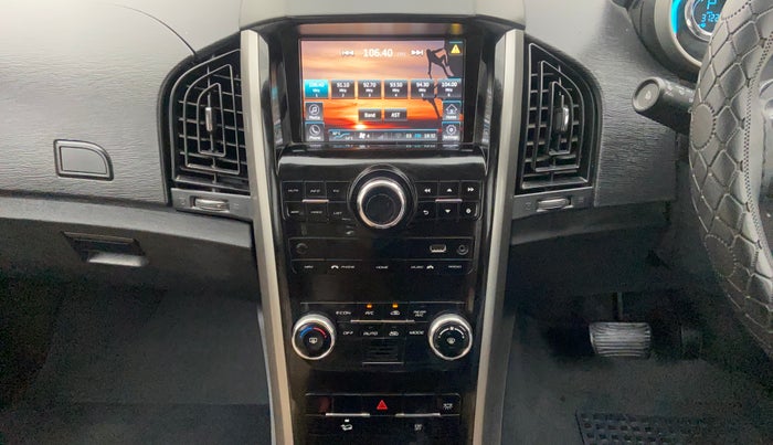 2020 Mahindra XUV500 W7 AT, Diesel, Automatic, 31,222 km, Air Conditioner