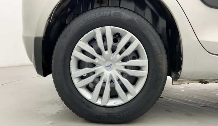 2012 Maruti Swift VDI, Diesel, Manual, 1,09,228 km, Right Rear Wheel