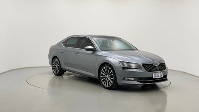 2017 SKODA Superb 162 Tsi Automatic, 100k km Petrol Car