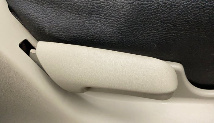 2016 Maruti Celerio ZXI AMT ABS, Petrol, Automatic, 70,699 km, Driver Side Adjustment Panel