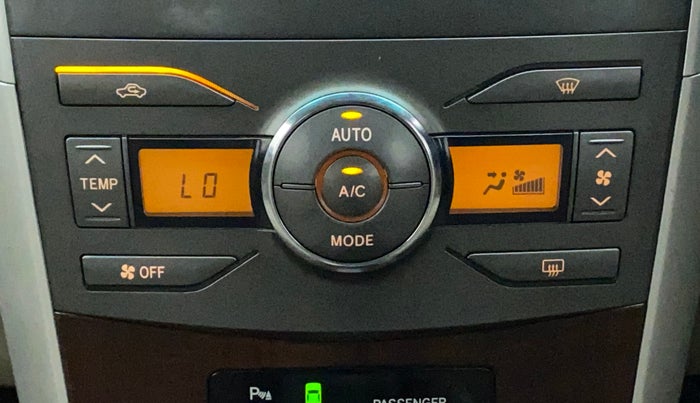 2011 Toyota Corolla Altis G PETROL, Petrol, Manual, 33,743 km, Automatic Climate Control