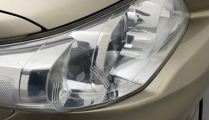 2011 Toyota Corolla Altis G PETROL, Petrol, Manual, 33,743 km, Right headlight - Minor scratches