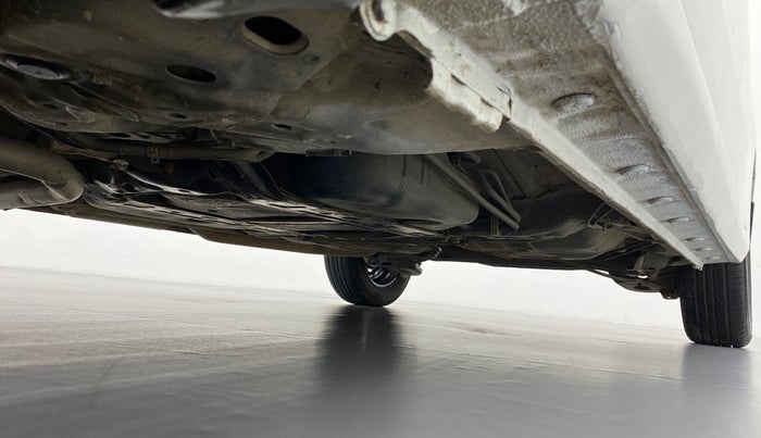 2015 Honda Jazz 1.5 S MT, Diesel, Manual, 1,51,818 km, Right Side Underbody