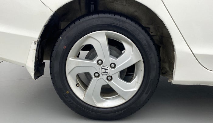 2015 Honda City 1.5L I-DTEC V, Diesel, Manual, 1,08,823 km, Right Rear Wheel
