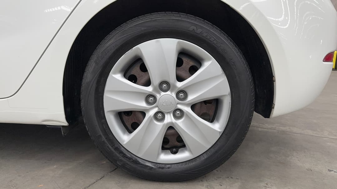 2016 Kia Cerato S, Automatic, 52269 km, Left Rear Wheel