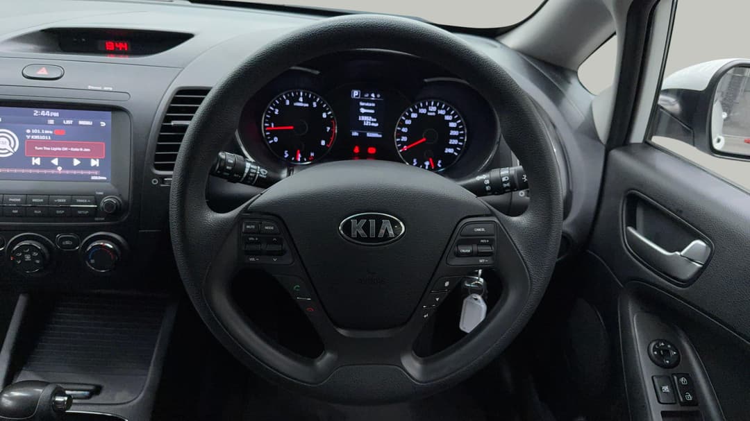 2016 Kia Cerato S, Automatic, 52269 km, Steering Wheel Close-up
