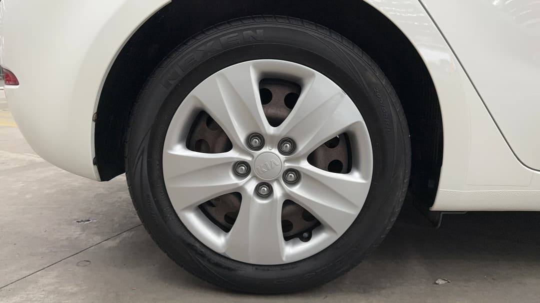 2016 Kia Cerato S, Automatic, 52269 km, Right Rear Wheel