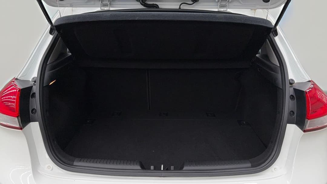 2016 Kia Cerato S, Automatic, 52269 km, Boot Inside View