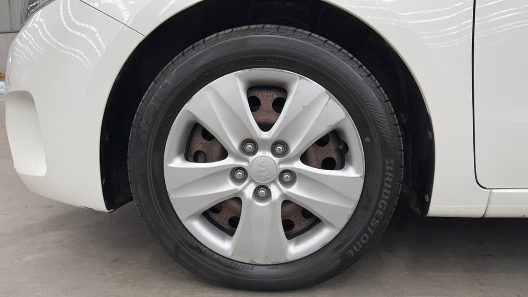 2016 Kia Cerato S, Automatic, 52269 km, Left Front Wheel