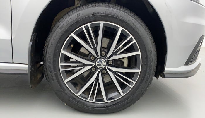 2021 Volkswagen Vento Highline 1.0 TSI MT, Petrol, Manual, 8,767 km, Right Front Wheel