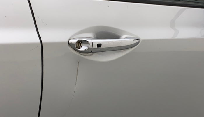 2014 Hyundai Grand i10 SPORTZ 1.2 KAPPA VTVT, Petrol, Manual, 47,629 km, Driver-side door - Slightly dented