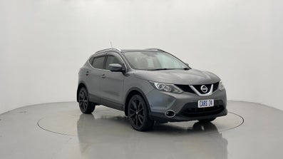 2016 Nissan Qashqai Ti Automatic, 158k km Petrol Car