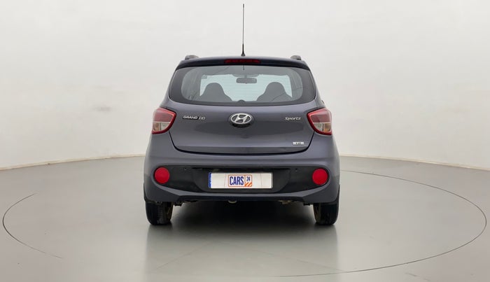 2017 Hyundai Grand i10 Sportz(O) 1.2 MT, Petrol, Manual, 33,332 km, Back/Rear