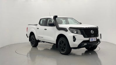 2024 Nissan Navara Sl (4x4) Automatic, 560 kms Diesel Car