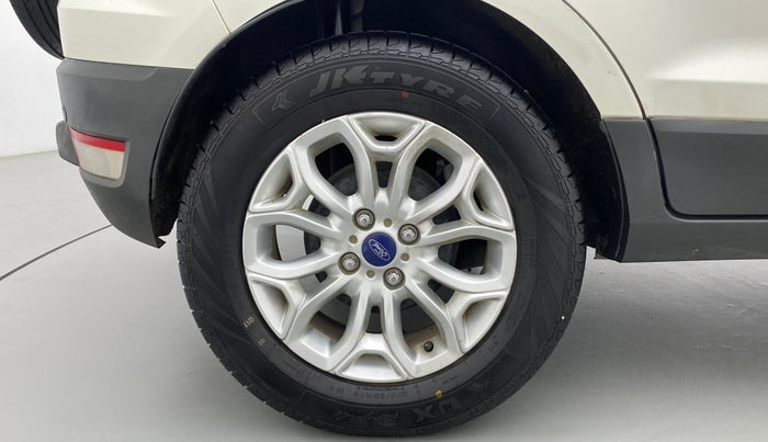 2015 Ford Ecosport TITANIUM 1.5L PETROL AT, CNG, Automatic, 74,413 km, Right Rear Wheel