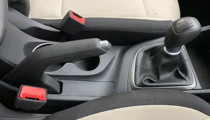2018 Hyundai Verna 1.6 VTVT SX, Petrol, Manual, 8,080 km, Gear Lever
