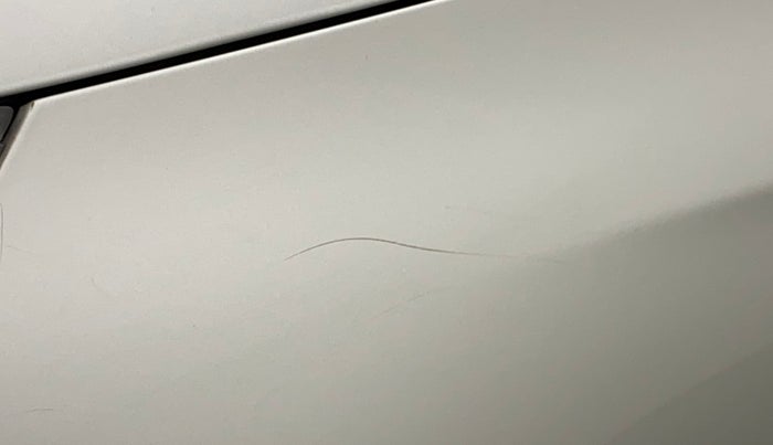 2018 Hyundai Verna 1.6 VTVT SX, Petrol, Manual, 8,080 km, Left fender - Minor scratches