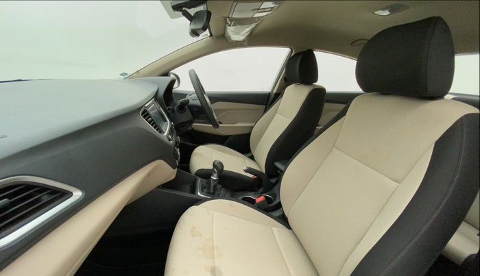 2018 Hyundai Verna 1.6 VTVT SX, Petrol, Manual, 8,080 km, Right Side Front Door Cabin